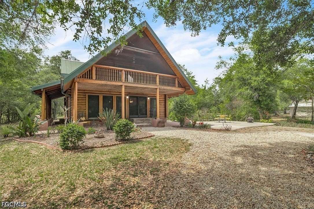 5 Acres of Land with Home for Sale in Arcadia, Florida