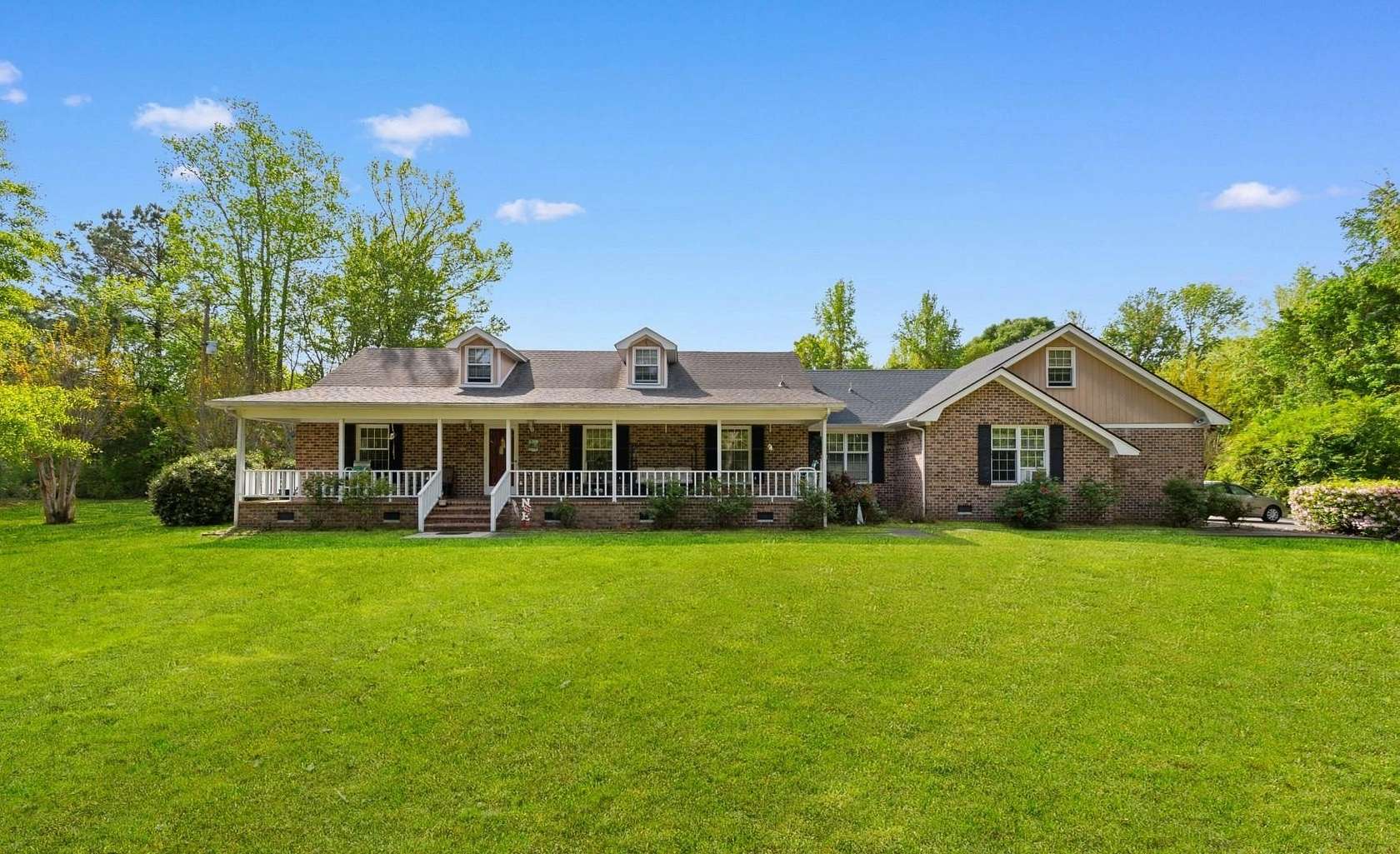 11 Acres of Land with Home for Sale in Longs, South Carolina