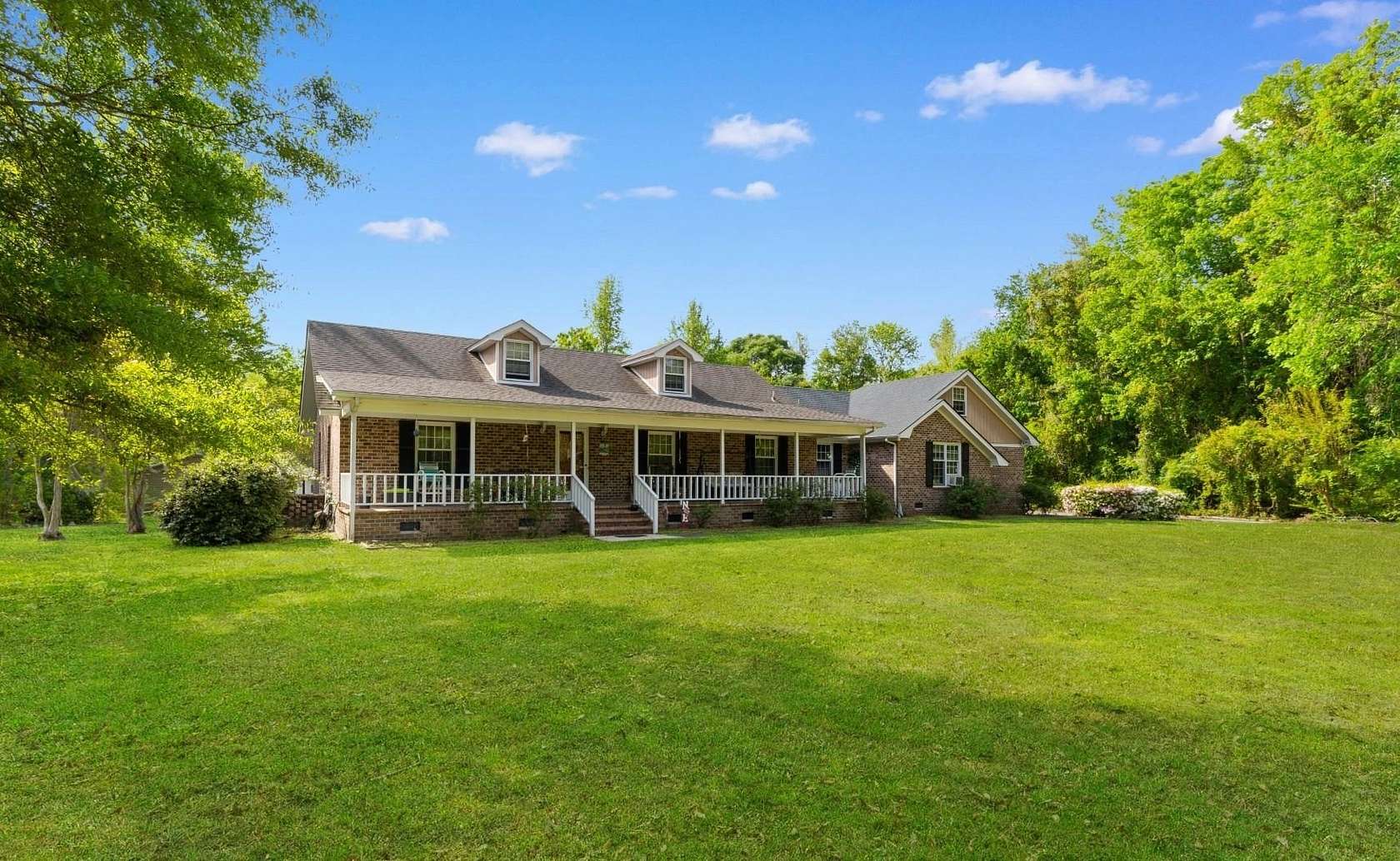 11 Acres of Land with Home for Sale in Longs, South Carolina