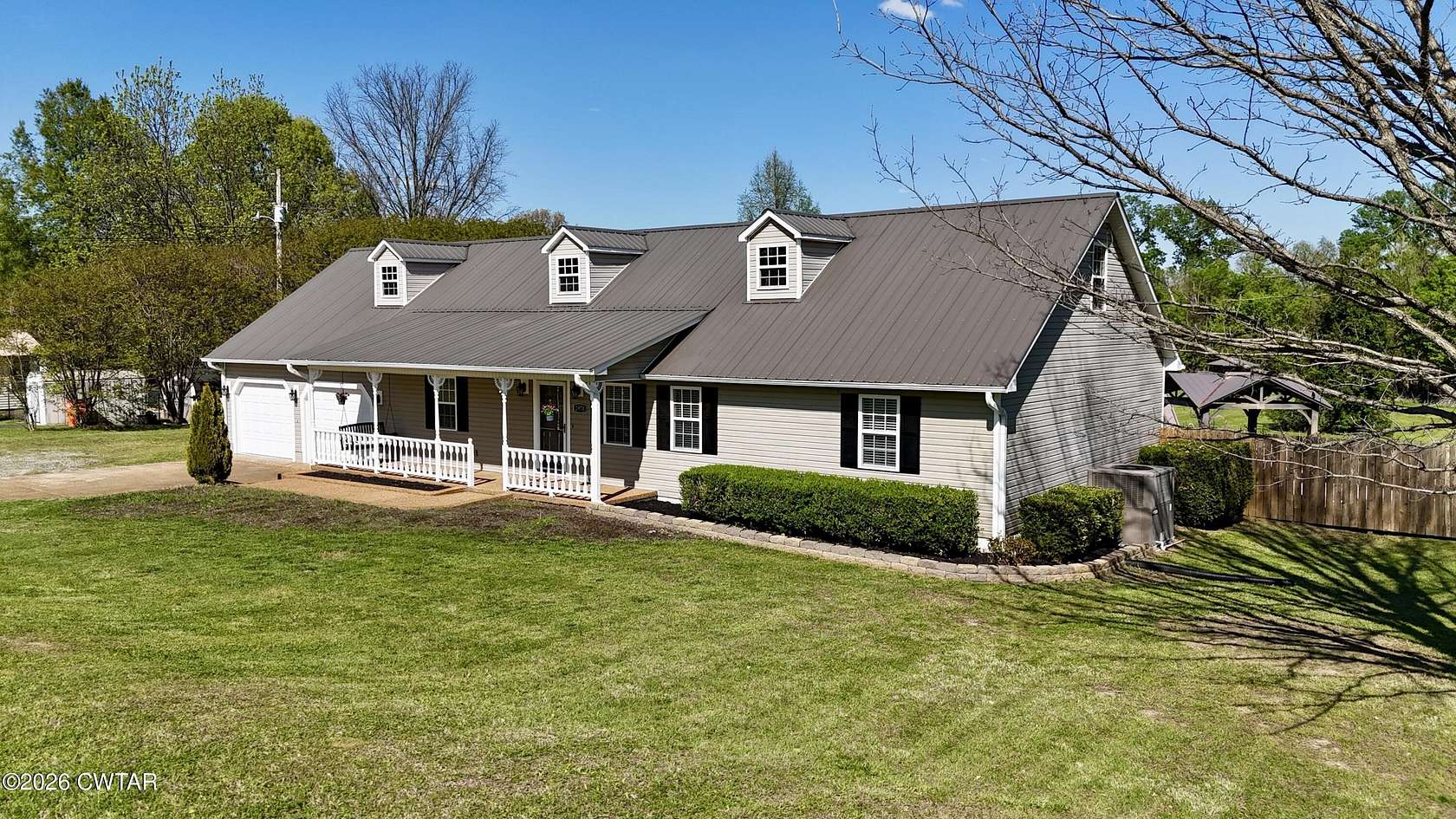 1.5 Acres of Land with Home for Sale in Dyersburg, Tennessee