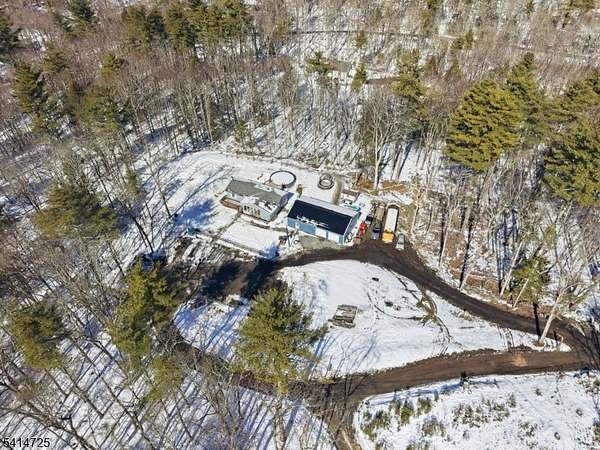 2.89 Acres of Land with Home for Sale in Sandyston Township, New Jersey