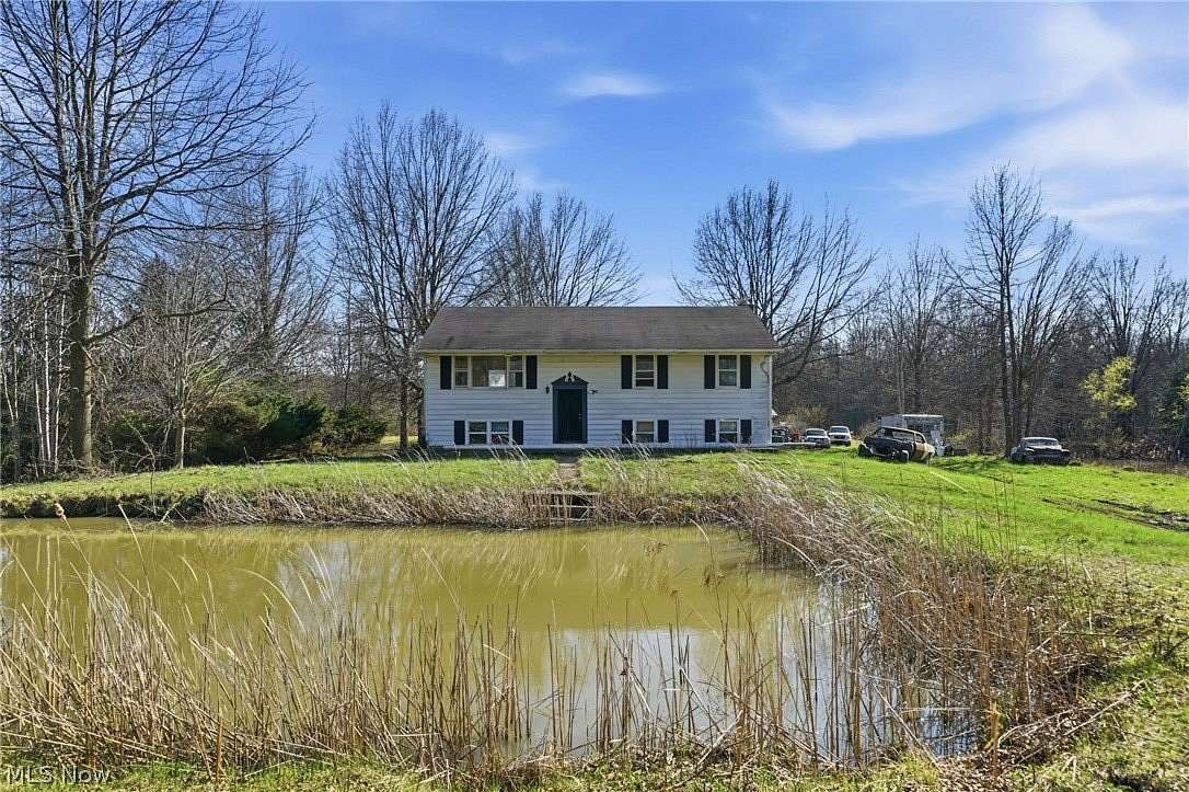 5 Acres of Land with Home for Sale in Diamond, Ohio