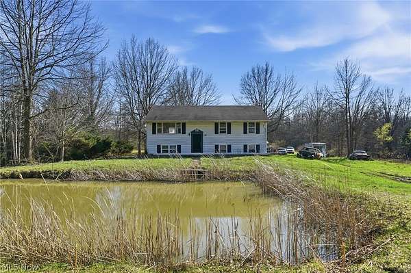 5 Acres of Land with Home for Sale in Diamond, Ohio