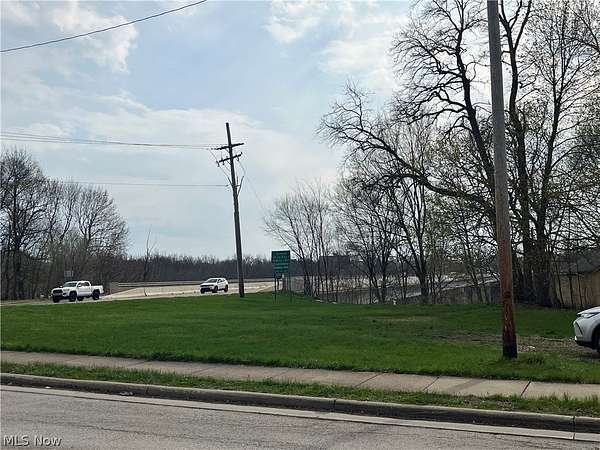 0.18 Acres of Mixed-Use Land for Sale in Ashtabula, Ohio