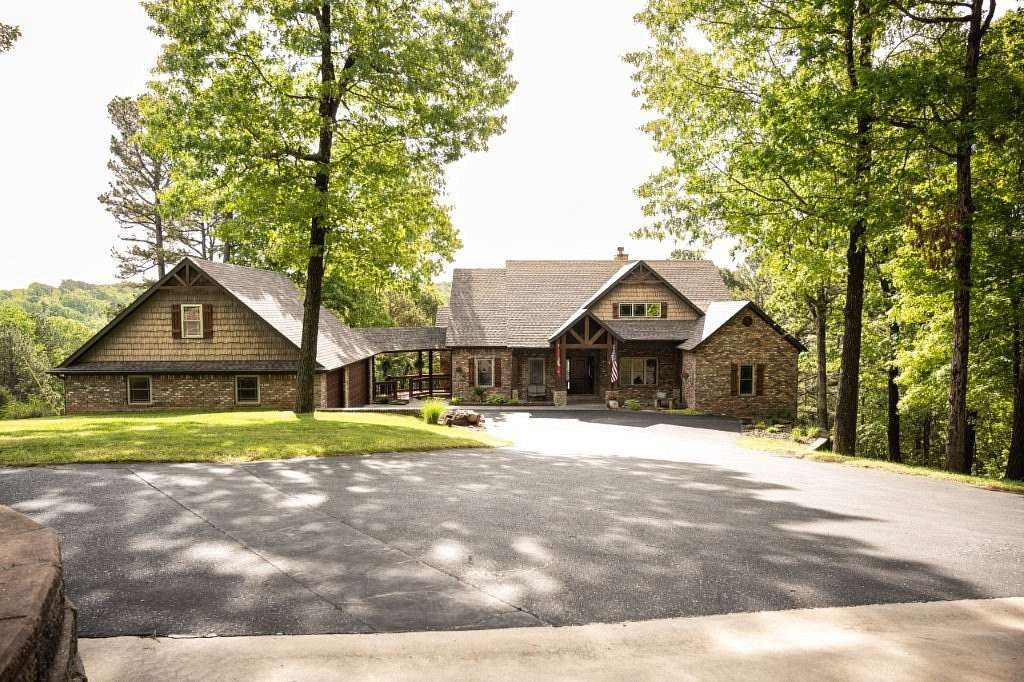 6.29 Acres of Land with Home for Sale in Rogers, Arkansas