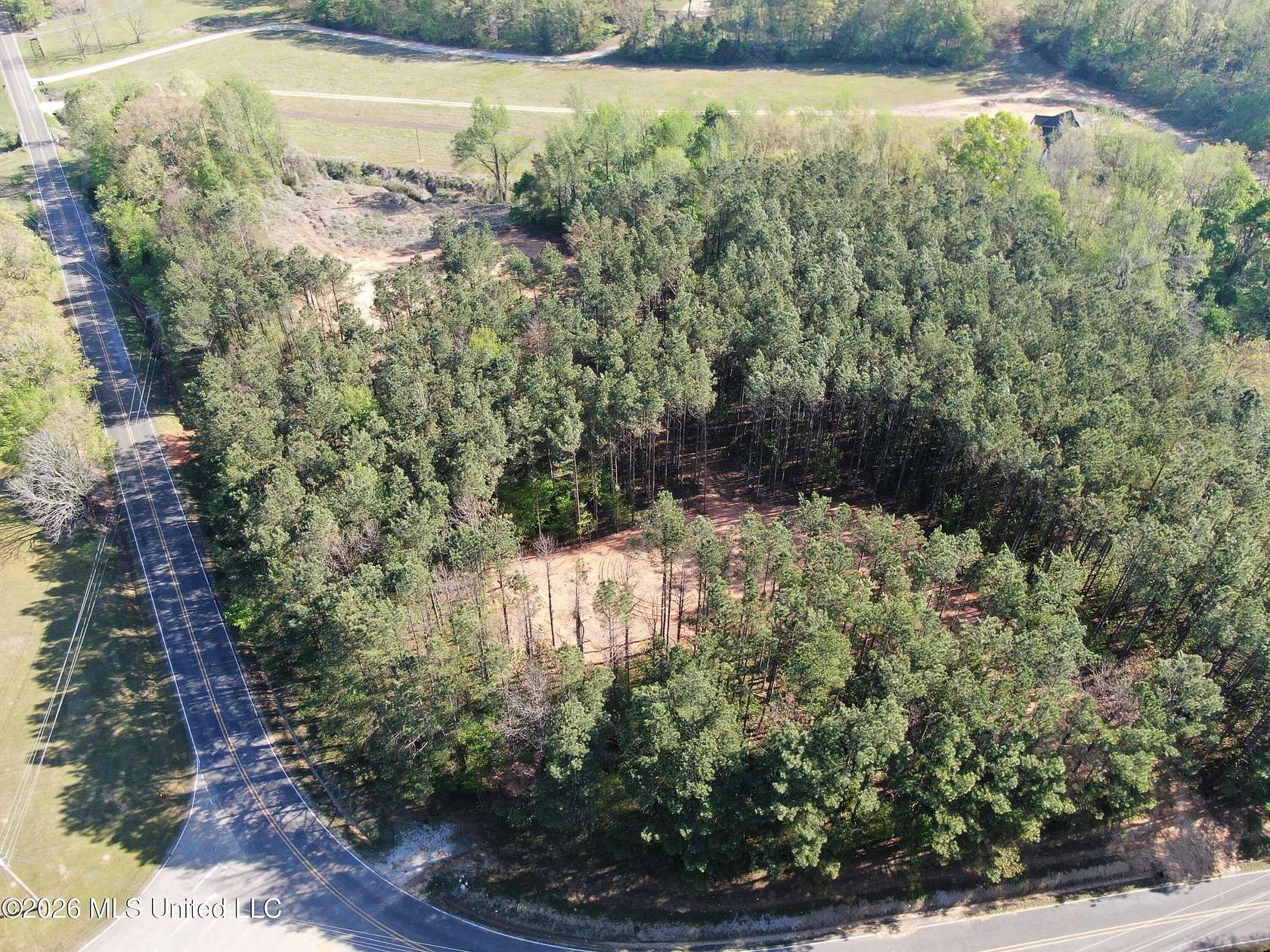 3.7 Acres of Residential Land for Sale in Holly Springs, Mississippi