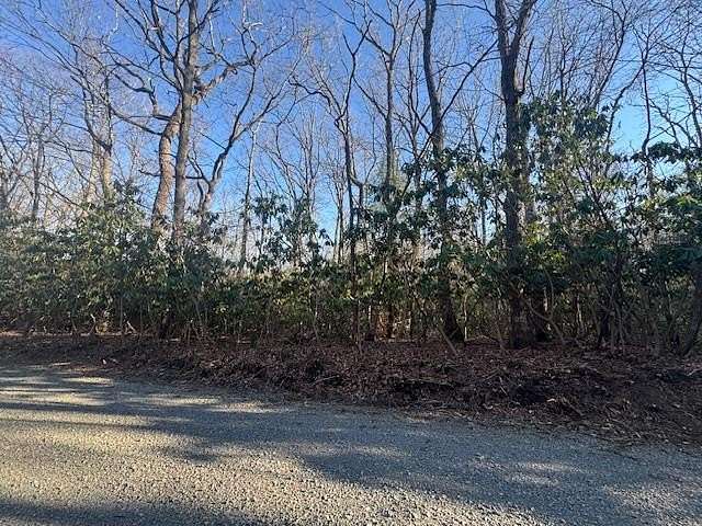 1.2 Acres of Residential Land for Sale in Hillsville, Virginia