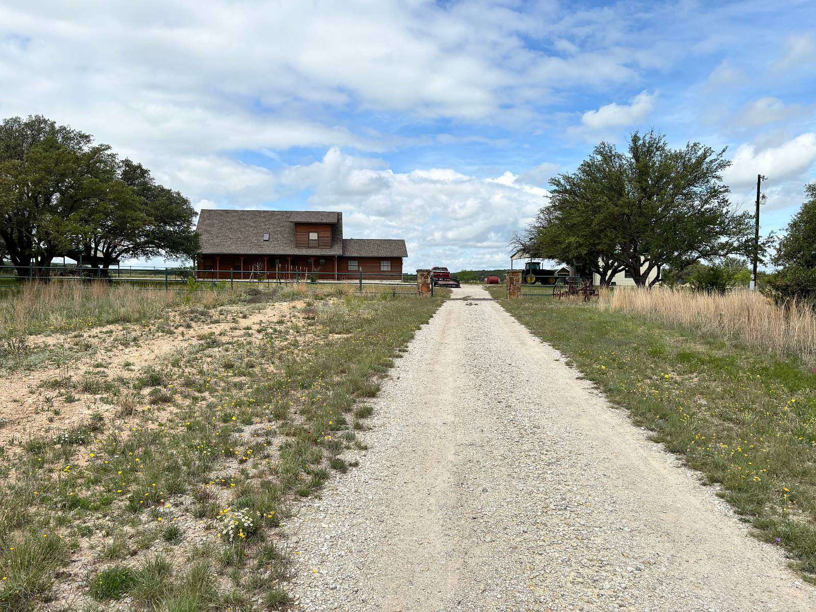 265 Acres of Land with Home for Sale in Rochelle, Texas