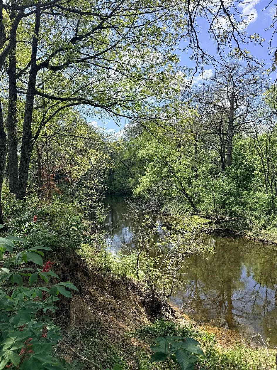 1.6 Acres of Residential Land for Sale in Pangburn, Arkansas