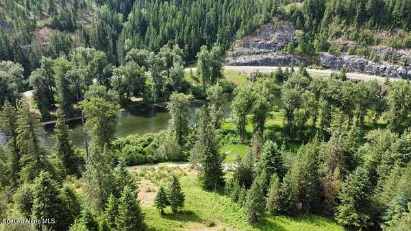 4.5 Acres of Residential Land for Sale in Calder, Idaho