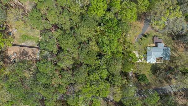 1.56 Acres of Residential Land for Sale in Havana, Florida