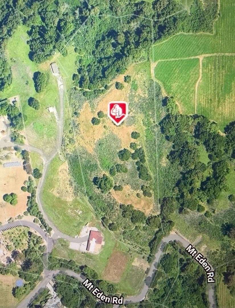 10 Acres of Land for Sale in Saratoga, California