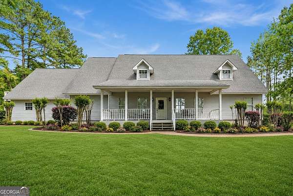 3.82 Acres of Land with Home for Sale in Tifton, Georgia
