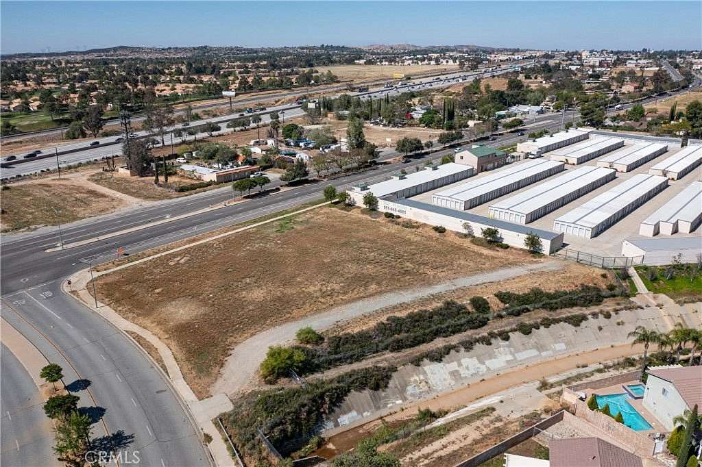 1.17 Acres of Commercial Land for Sale in Banning, California