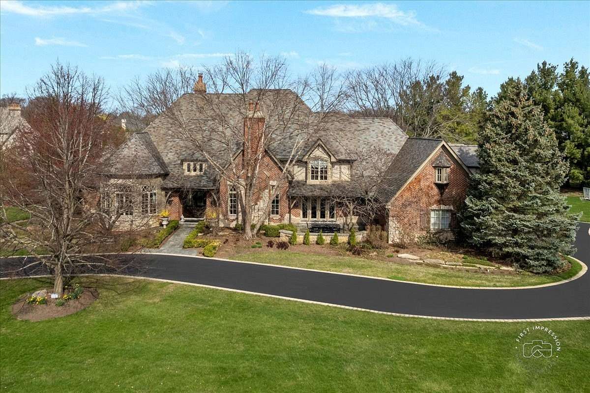 2.19 Acres of Land with Home for Sale in St Charles, Illinois