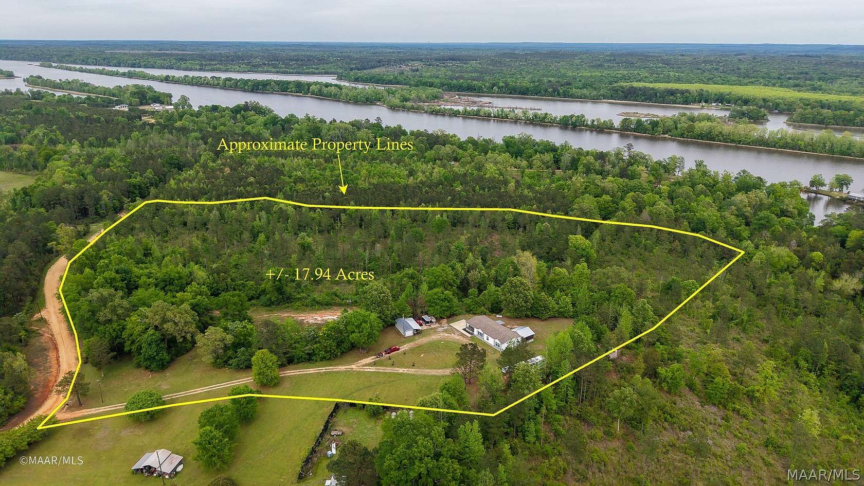 18 Acres of Land with Home for Sale in Camden, Alabama
