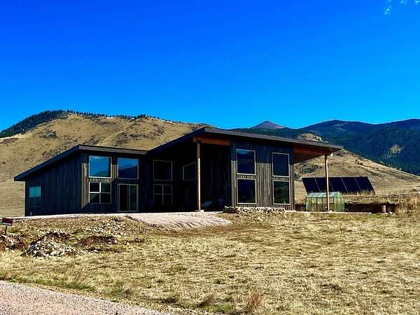 20 Acres of Land with Home for Sale in Eagle Nest, New Mexico