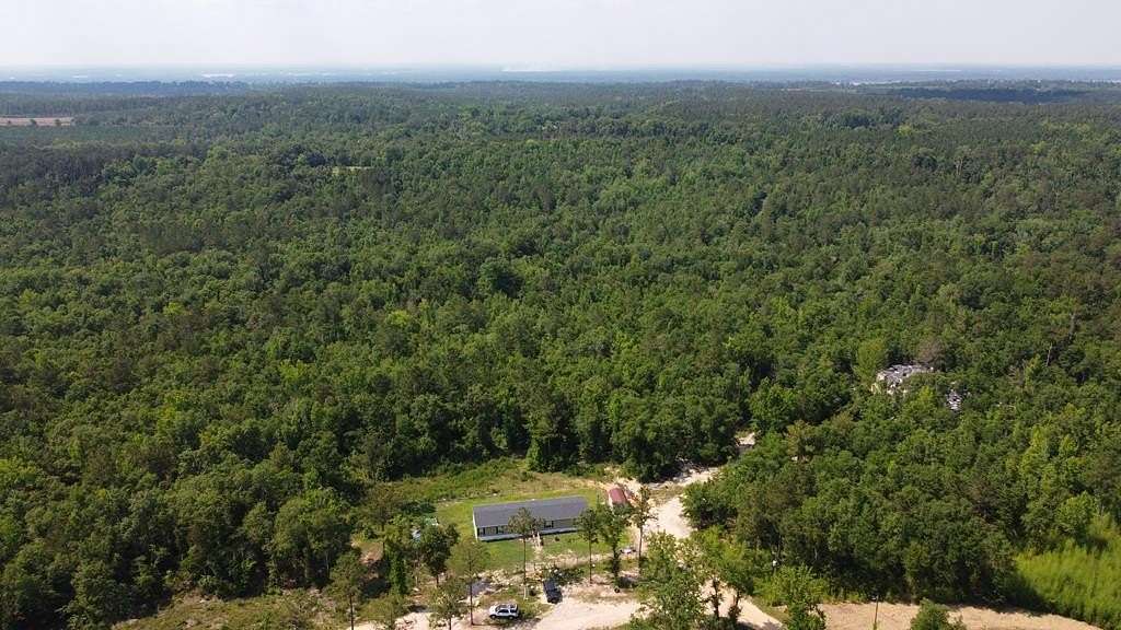 30 Acres of Land with Home for Sale in Bainbridge, Georgia
