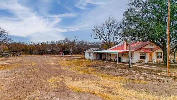 6.5 Acres of Land with Home for Lease in Quemado, Texas