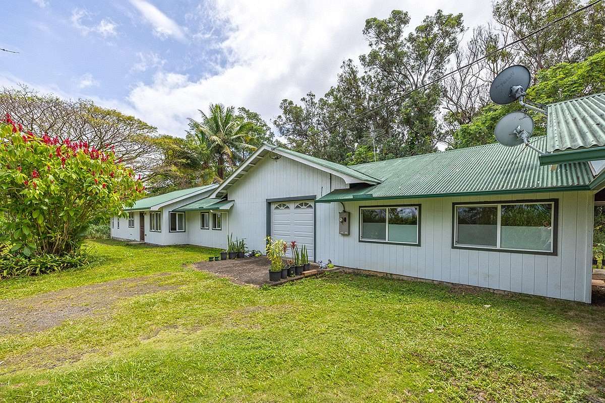 2.66 Acres of Land with Home for Sale in Nīnole, Hawaii