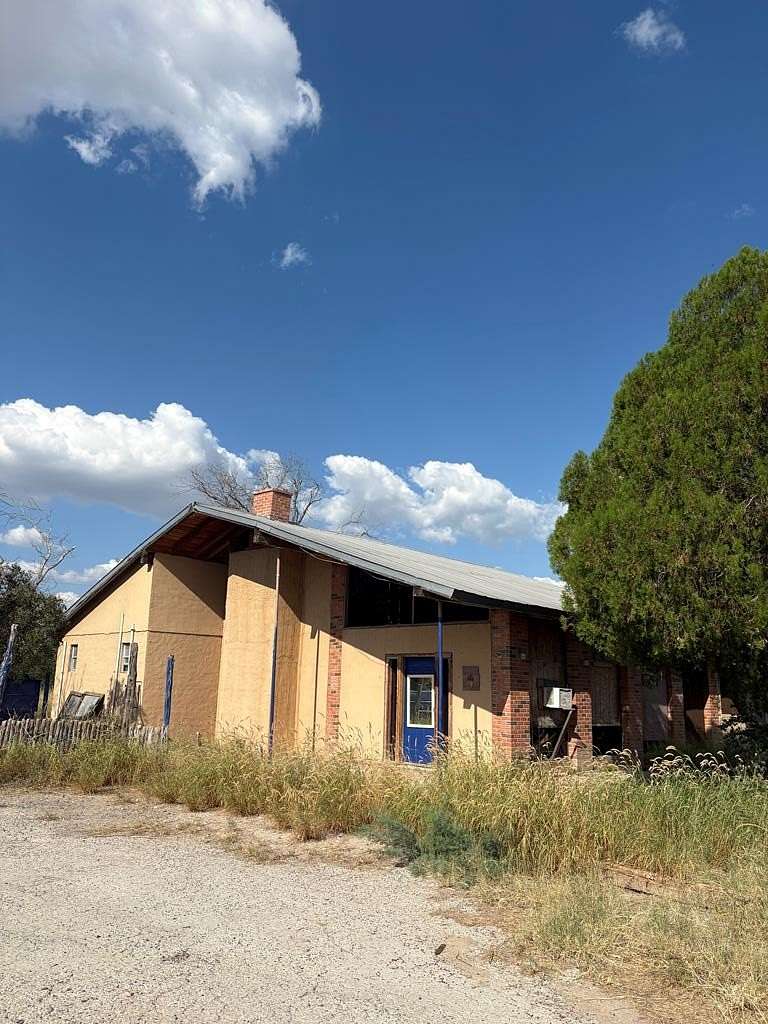 0.47 Acres of Commercial Land for Sale in La Pryor, Texas