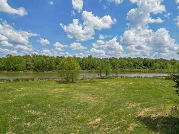 6.65 Acres of Residential Land for Sale in Longview, Texas