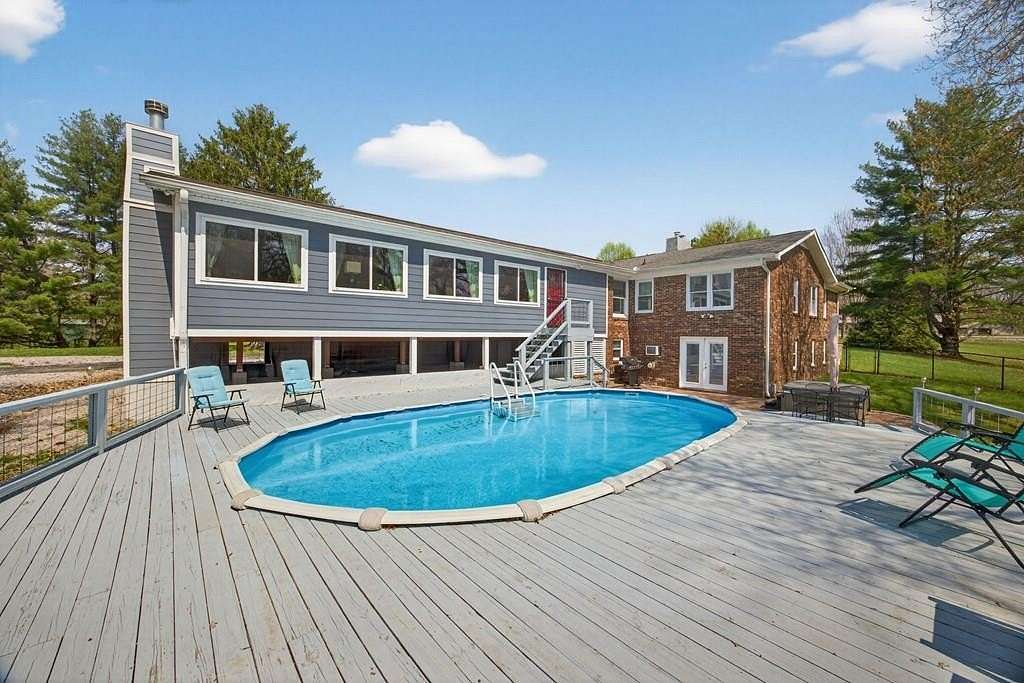 5.88 Acres of Land with Home for Sale in Crossville, Tennessee