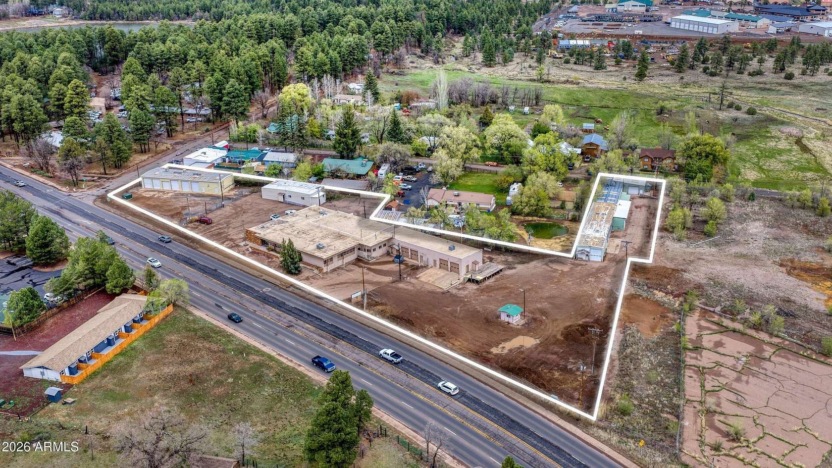 2.46 Acres of Improved Mixed-Use Land for Sale in Lakeside, Arizona