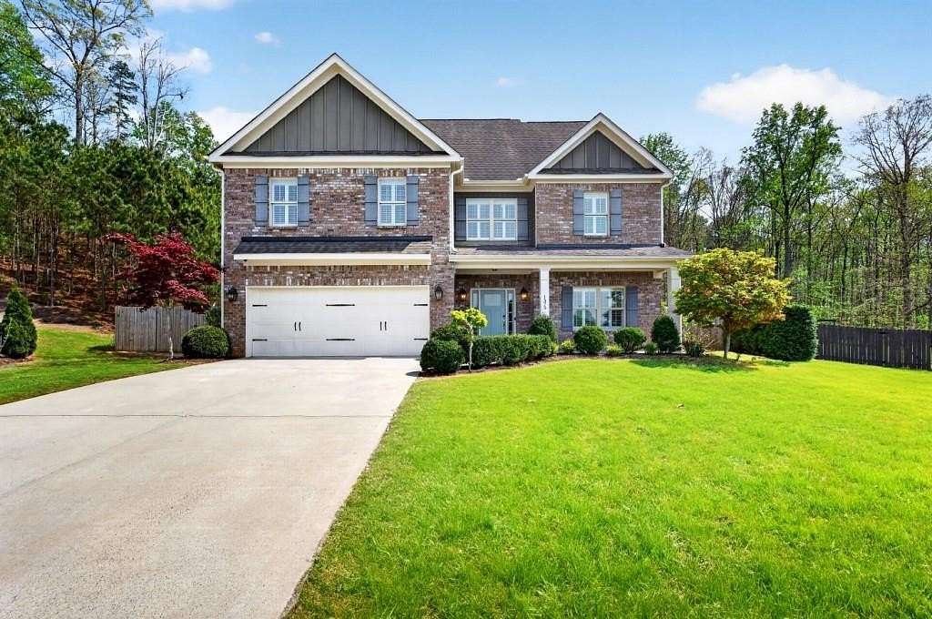 1.59 Acres of Land with Home for Sale in Cumming, Georgia