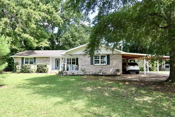 2 Acres of Land with Home for Sale in Columbia, Mississippi