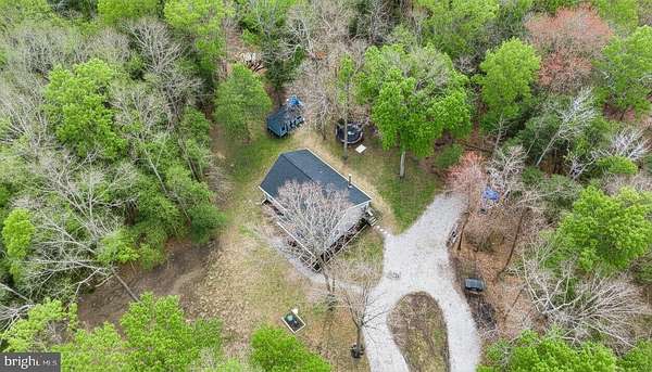 4.1 Acres of Land with Home for Sale in Henderson, Maryland