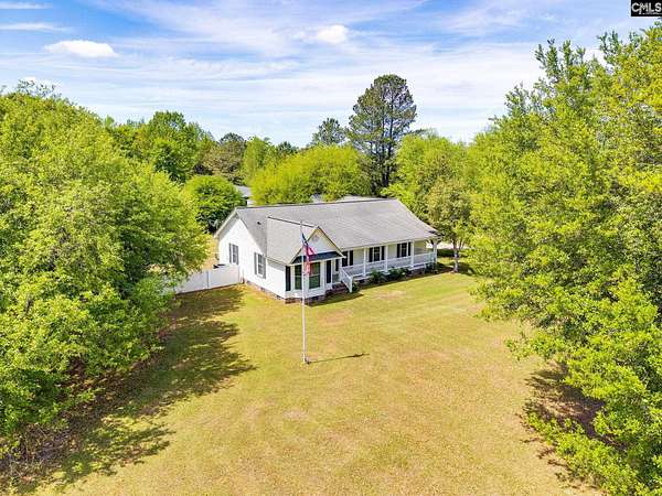 6 Acres of Land with Home for Sale in Camden, South Carolina