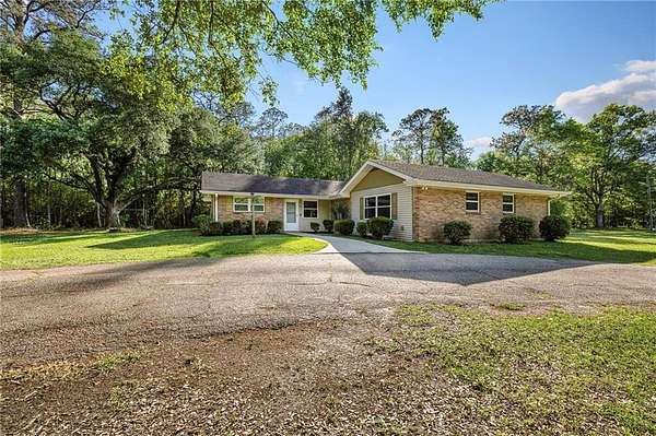 4 Acres of Land with Home for Sale in Pearl River, Louisiana