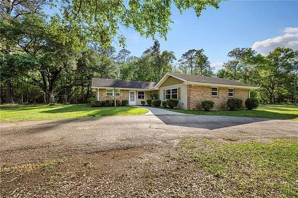 4 Acres of Land with Home for Sale in Pearl River, Louisiana