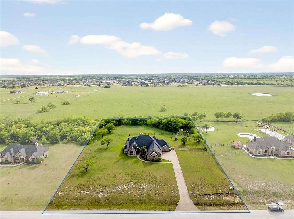 2 Acres of Land with Home for Sale in Royse City, Texas