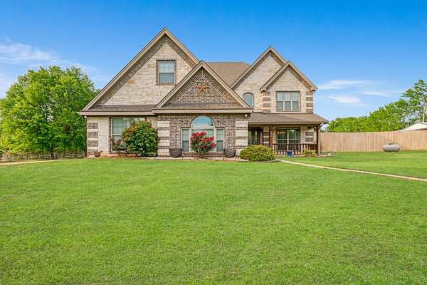 2.24 Acres of Land with Home for Sale in Reno, Texas