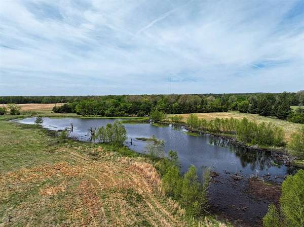 94 Acres of Land for Sale in De Kalb, Texas