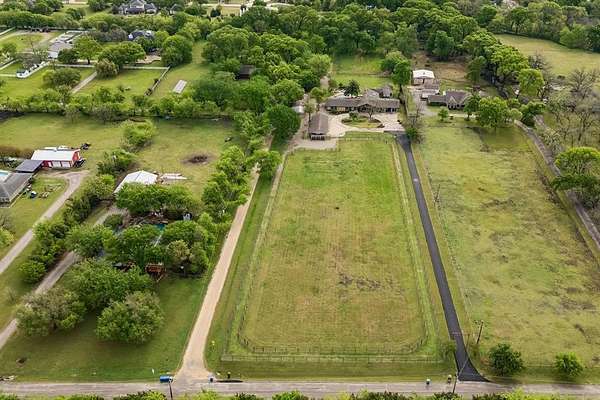 4.61 Acres of Land with Home for Sale in Parker, Texas