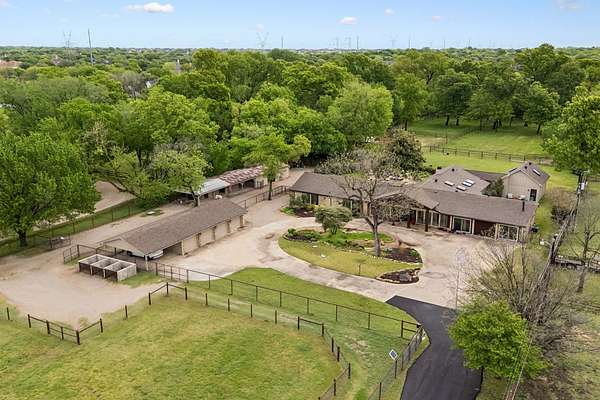 4.61 Acres of Land with Home for Sale in Parker, Texas