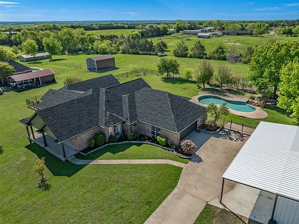 2.54 Acres of Land with Home for Sale in Sherman, Texas