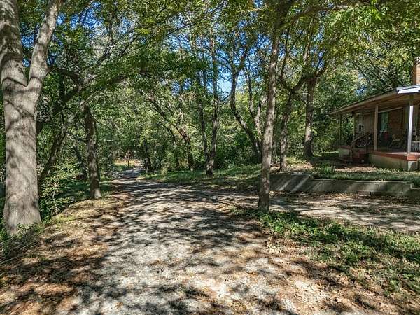 3.34 Acres of Land with Home for Sale in DeSoto, Texas