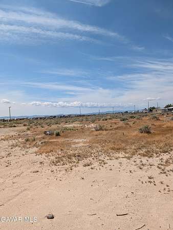 2.28 Acres of Residential Land for Sale in Rosamond, California
