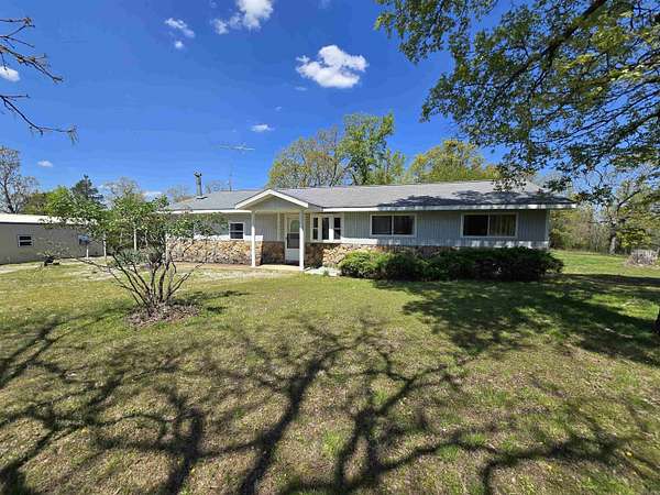 35.2 Acres of Recreational Land with Home for Sale in Clarkridge, Arkansas