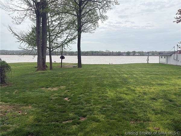 0.62 Acres of Residential Land for Sale in Jeffersonville, Indiana