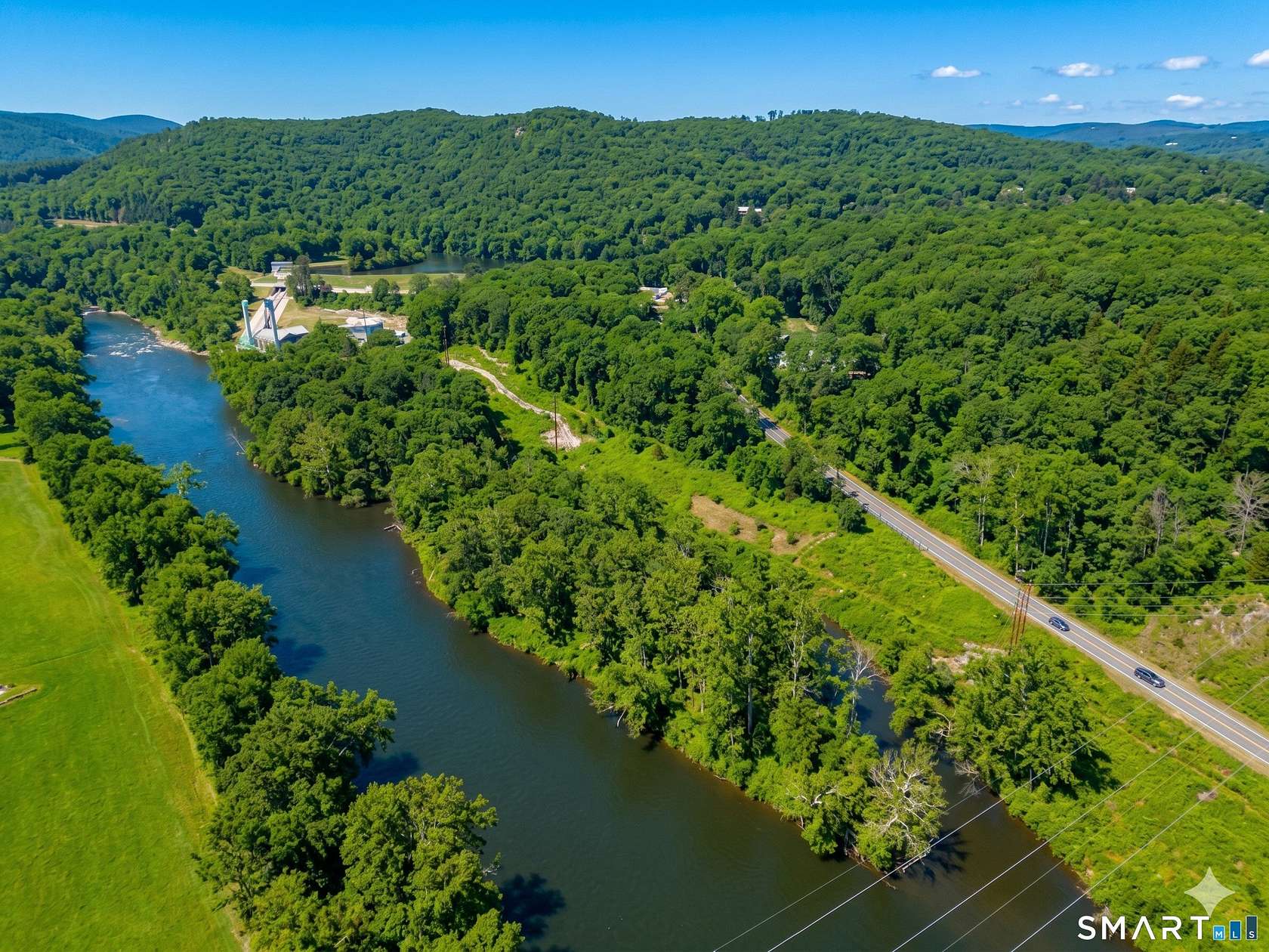 13.7 Acres of Recreational & Residential Land for Sale in New Milford, Connecticut
