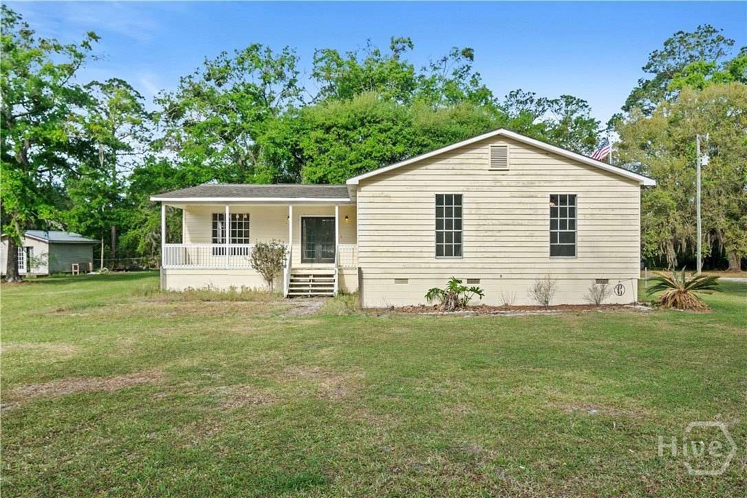 6.53 Acres of Land with Home for Sale in Hinesville, Georgia