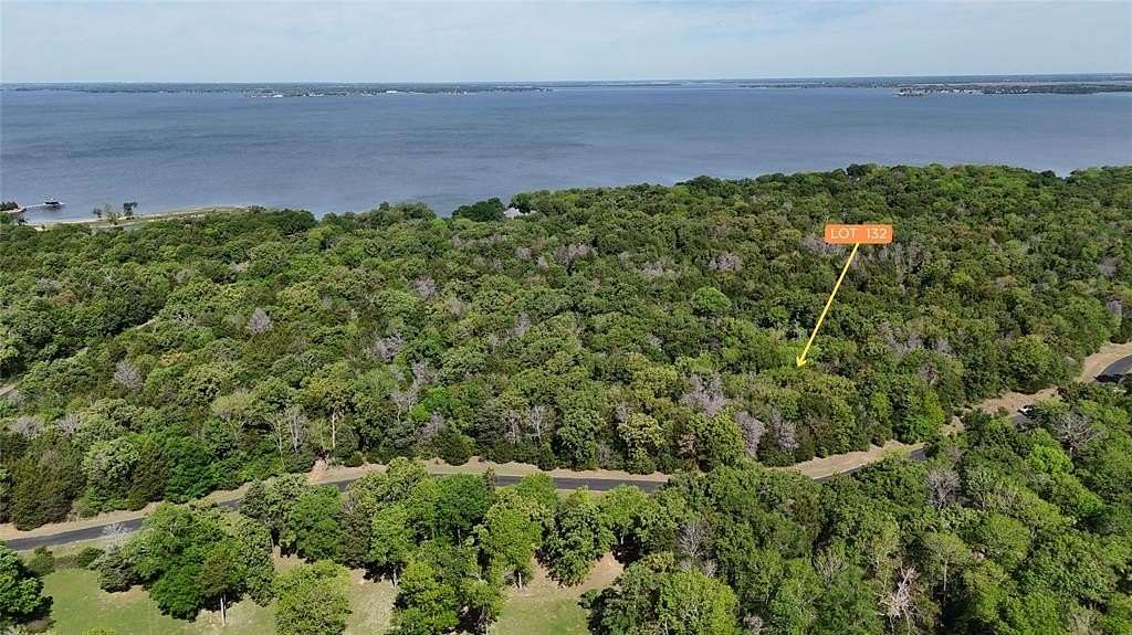 1.34 Acres of Residential Land for Sale in Streetman, Texas