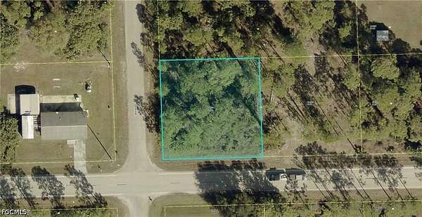 0.25 Acres of Residential Land for Sale in Lehigh Acres, Florida