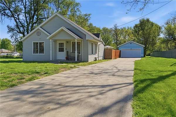 1.8 Acres of Land with Home for Sale in Leavenworth, Kansas