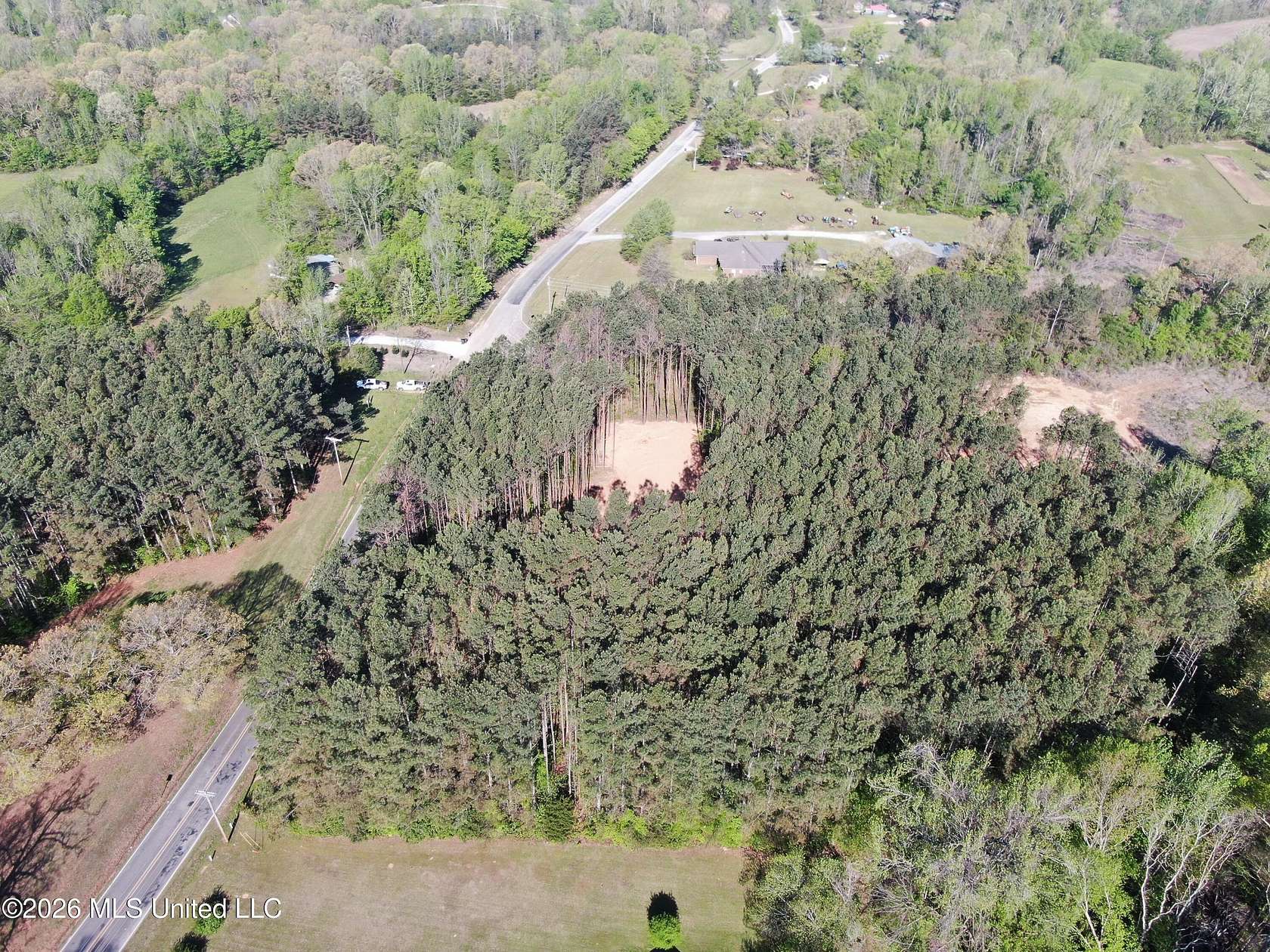 2.2 Acres of Residential Land for Sale in Holly Springs, Mississippi
